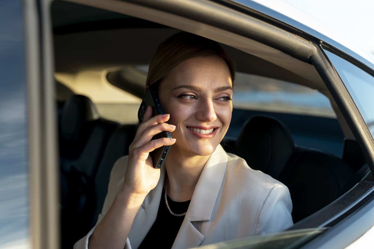 Liên hệ HYUNDAI CỘNG HÒA