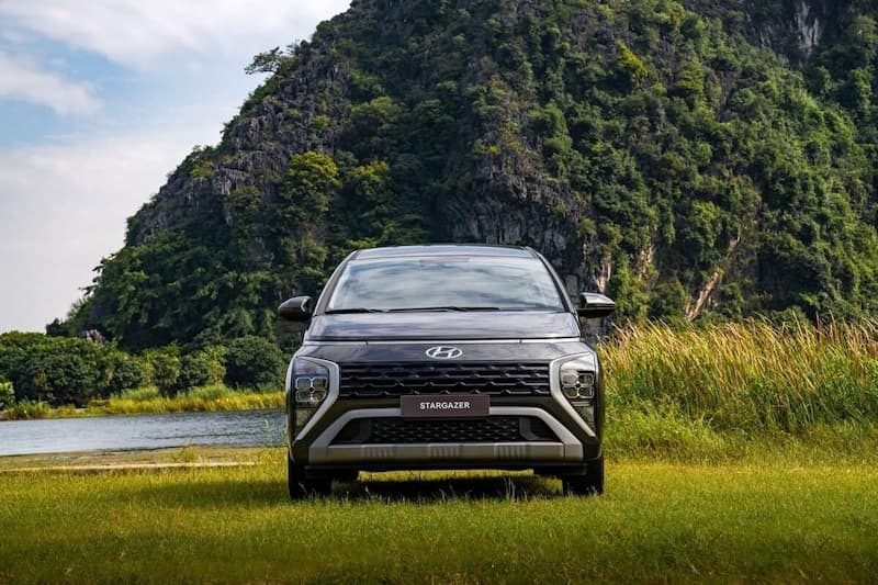 Hyundai Stargazer - Ngoại thất 4
