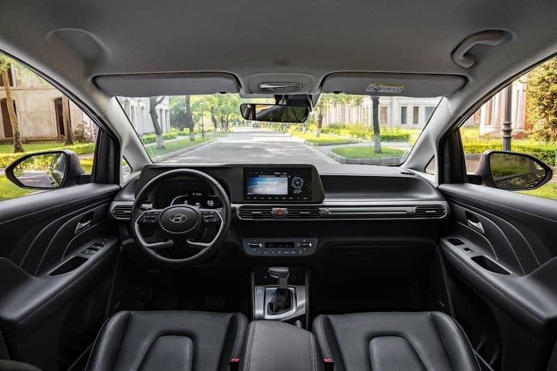 Hyundai Stargazer - Nội thất 1