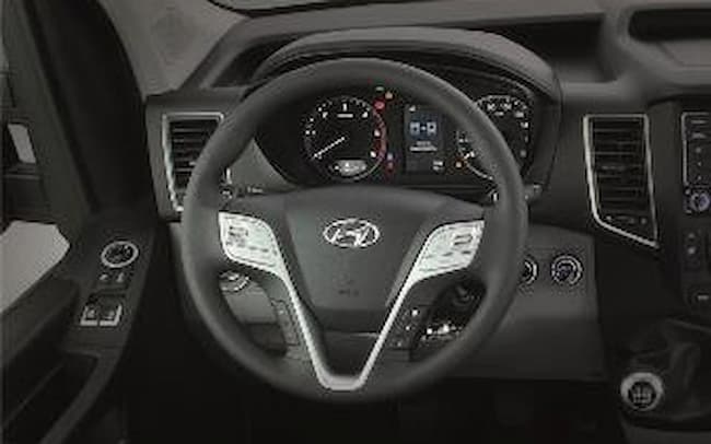 Hyundai Solati - Nội thất 1