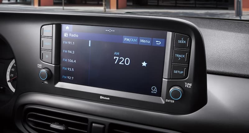 Hyundai Grand i10 - Nội thất 2