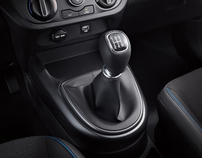 Hyundai Grand i10 - Nội thất 3