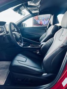 Hyundai Elantra - Nội thất 1